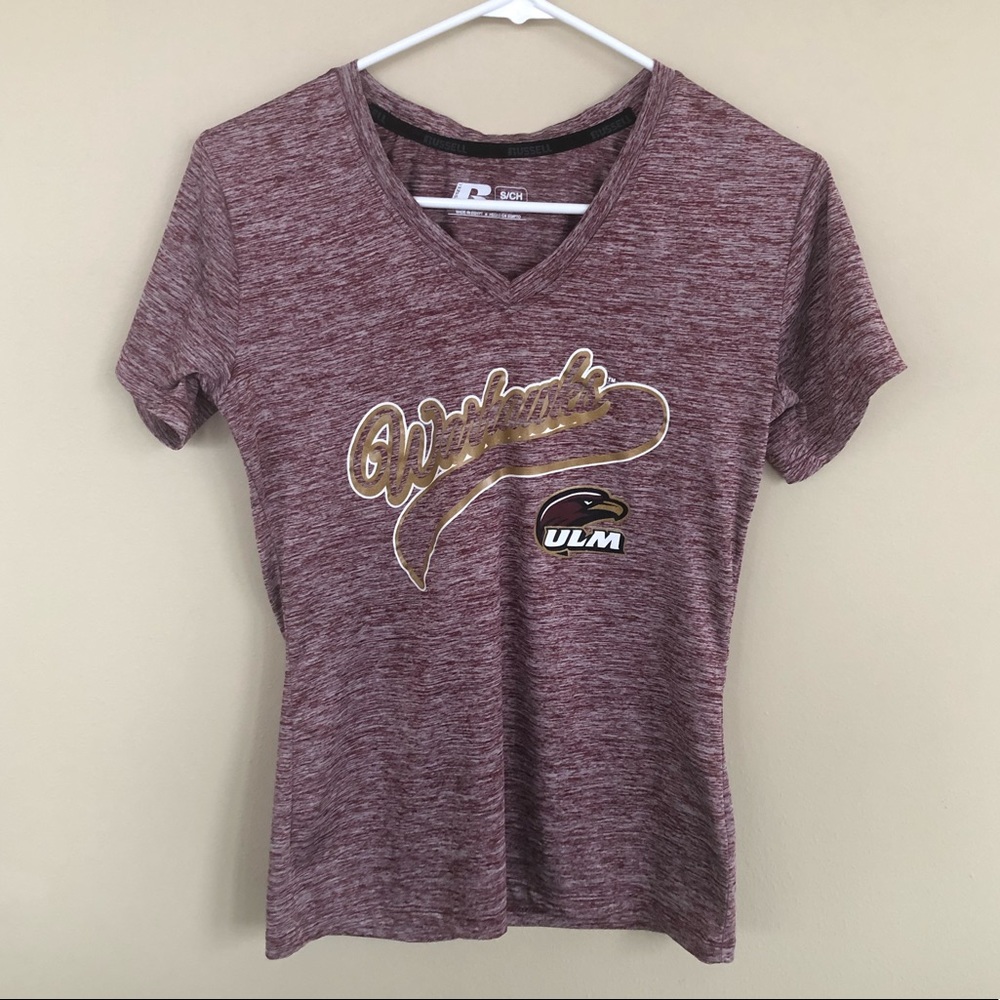 4/$20Red athletic short sleeve shirt small Russell